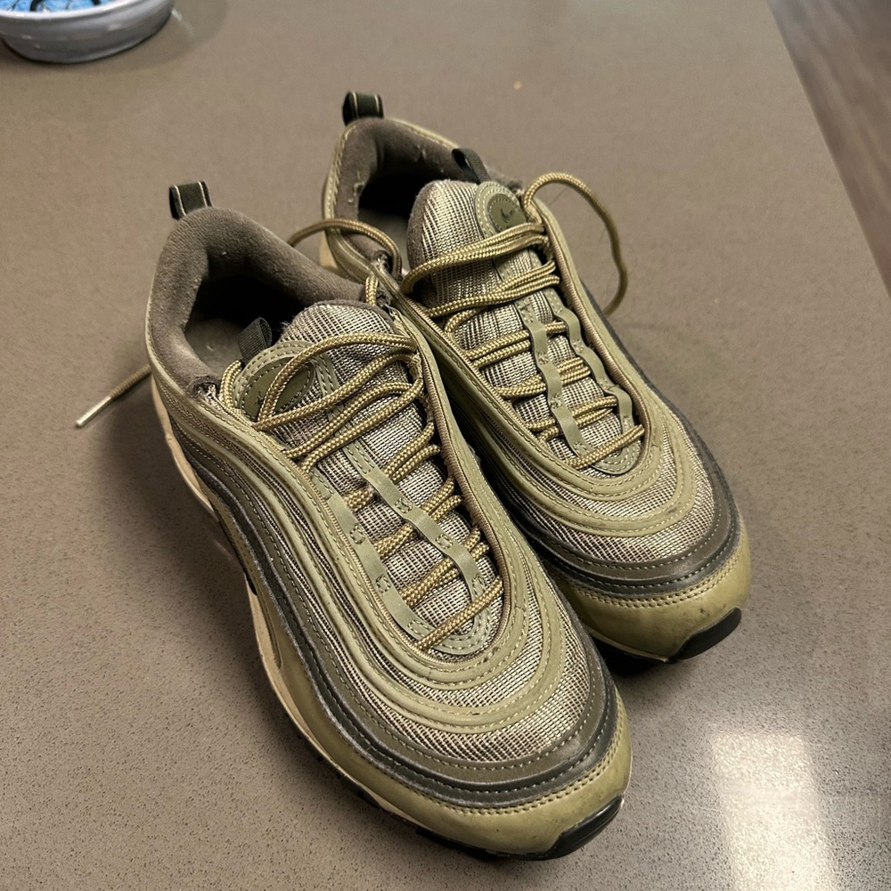 Olive Green Nike Air Max